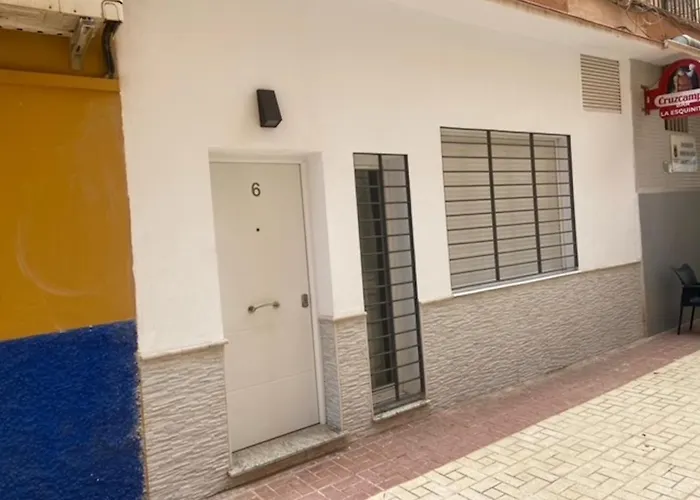 Holidays2Malaga Estudio Union recien reformado con WiFi gratuito