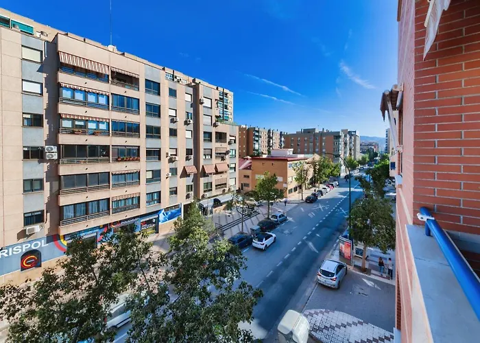 Holidays2Malaga Ayala 450 Mts From Beach & Terrace