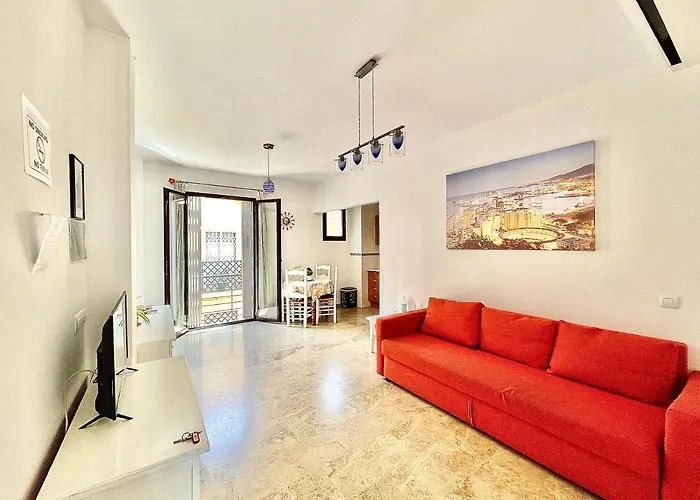 Jazmín Apartamentos Centro Málaga