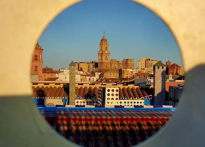 Marinac3 Precioso apartamento con patio en el centro histórico de Málaga
