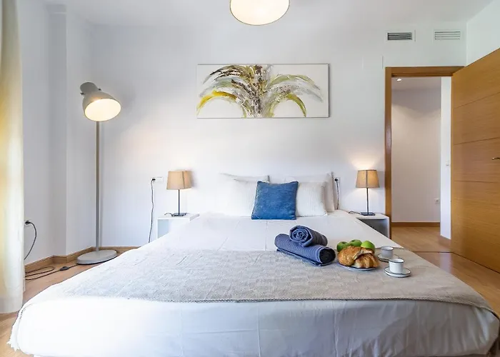 Modern Beach Apartment Valparaiso With Parking Málaga