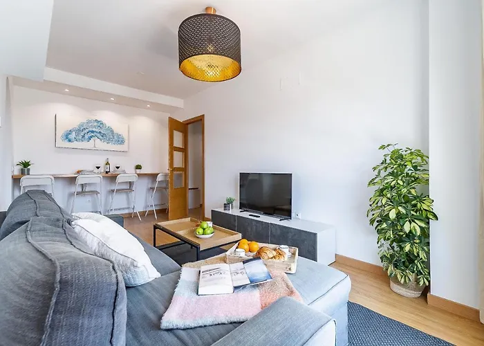 Modern Beach Apartment Valparaiso With Parking Málaga