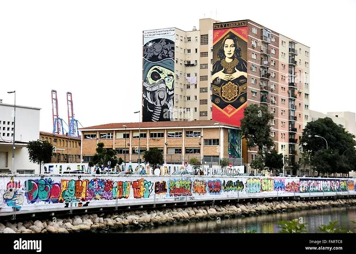 Malaguetor Home Colón Málaga