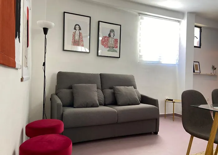 Apartamento Victoria Familia Bohemia Vintage centro ciudad Málaga