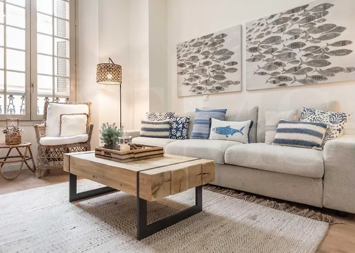 Dreamy Mediterranean Apartment With Parking - Center By Rems Málaga