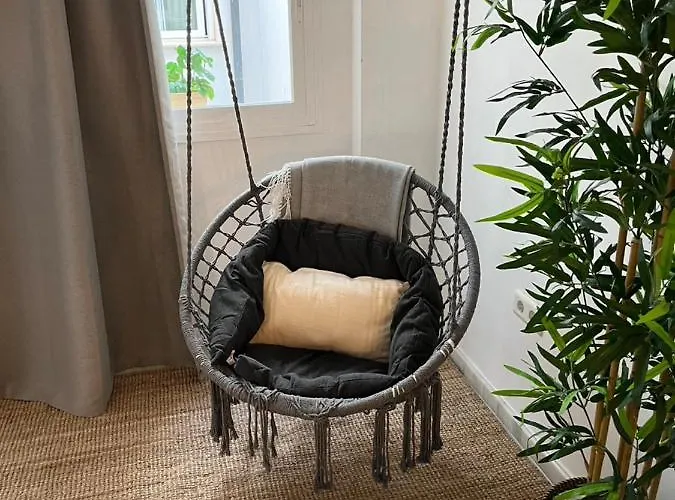 Relaxing Vacation Home @ The Heart Of Málaga