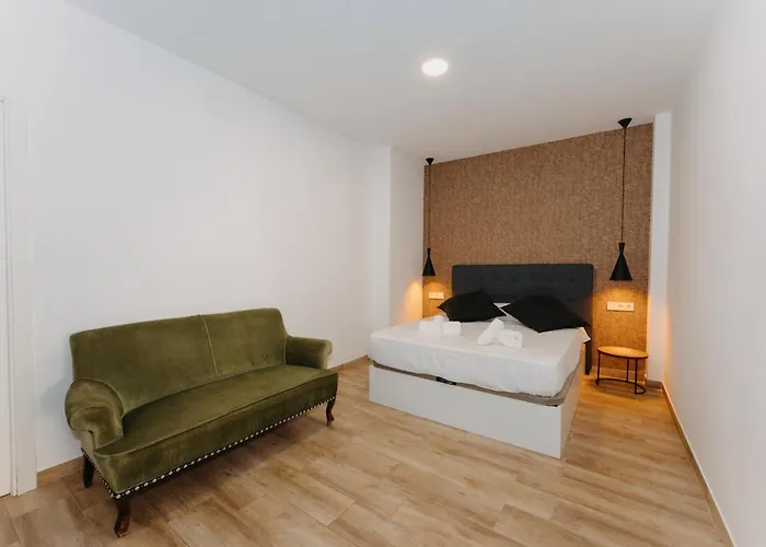 Coverlin Apartamentos San Francisco Málaga