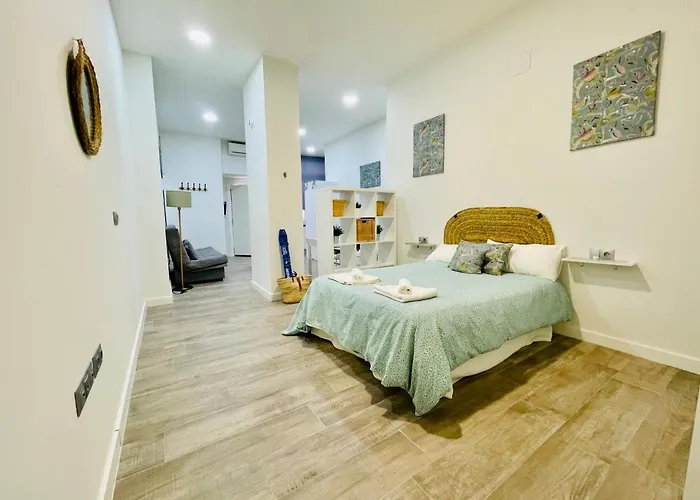Apartamento Bien ubicado, completo y nuevo P7 Málaga