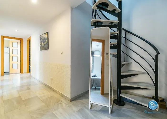 Premium Penthouse With Roof Terrace And Parking In Carlos Haya Málaga