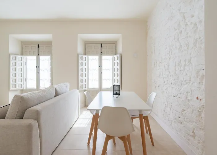 Urbe 10 Carreteria 1 Bedroom Apartment Málaga