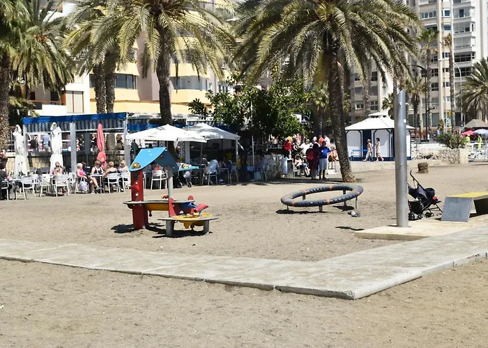 Apartment Port And Beach Málaga