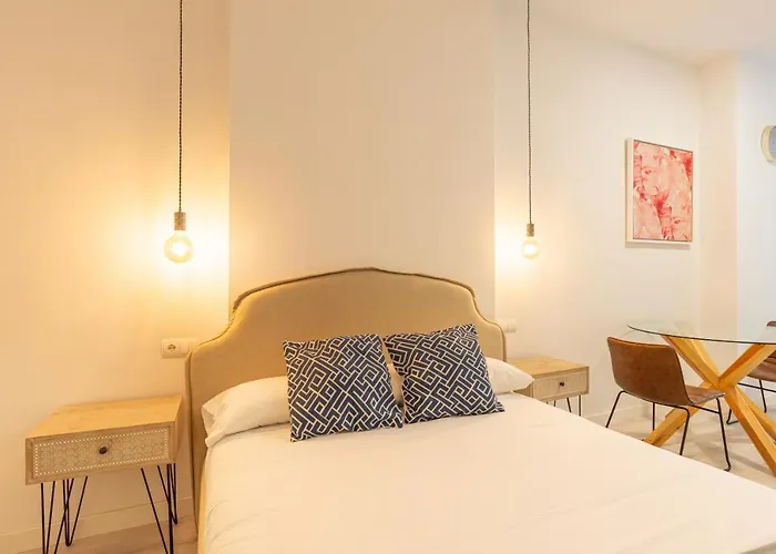 Apartamento Urbe10 Plaza de la Constucion Premium Loft Málaga