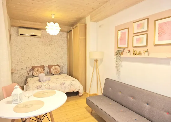 cervantes apartment Málaga
