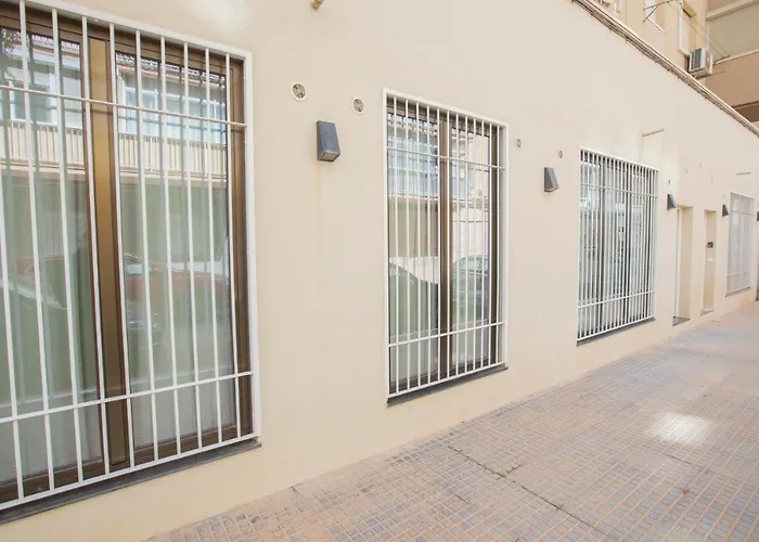 Apartamento Del Parque Flats San Andres Málaga