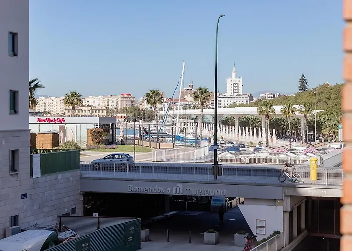 Estudio Malagueta, Muelle Uno Views Málaga