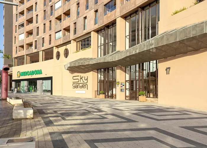 -MalagaSunApts-SkyGarden Teatinos Pool Playground