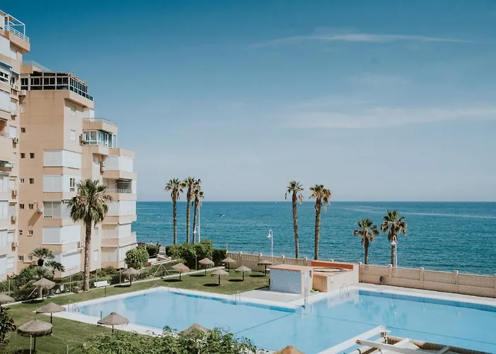 Apto primera línea de playa Málaga