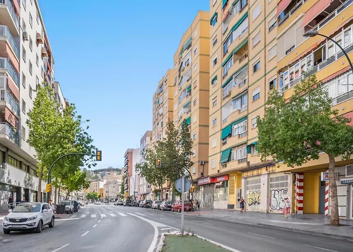 3 Bedroom Apartment Near City Centre Málaga