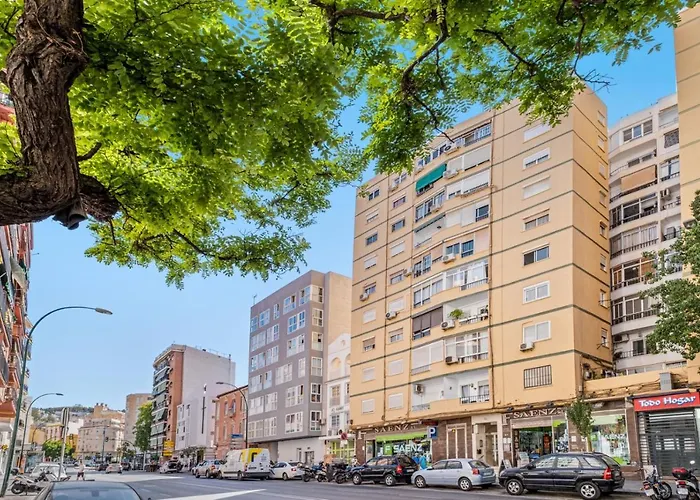 3 Bedroom Apartment Near City Centre Málaga