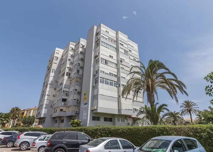 Suite Homes Hesperides Garden Beach Málaga