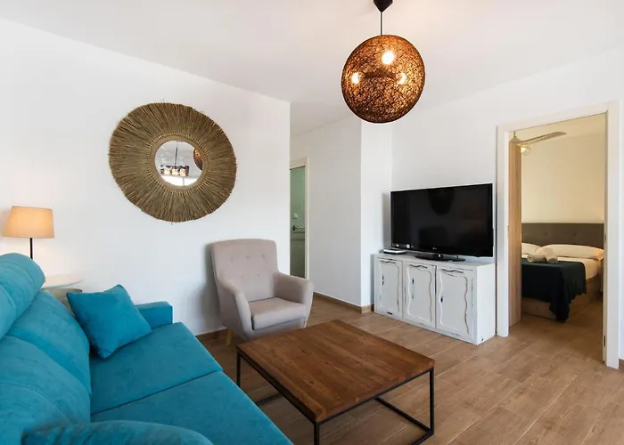 The 7Th Corner, Hugh Apartment Ideal For Groups Málaga