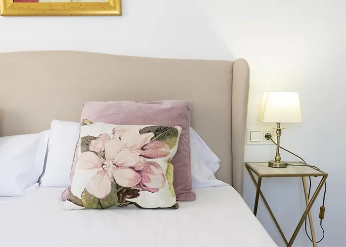 Soho Premium 4 Bedrooms Apartment Málaga