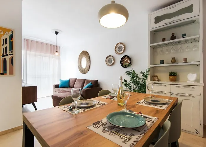 The 2Nd Corner: Central Apartment Ideal For Groups Málaga