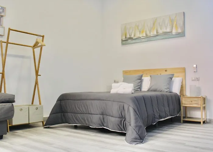 Nuevo Estudio Divina Pastora N-4 Málaga