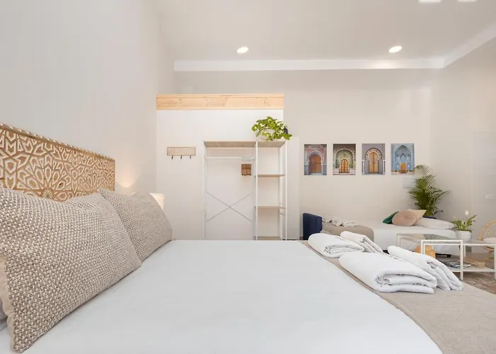 Apartamento C50 Stylish Loft Close To The Sea Málaga