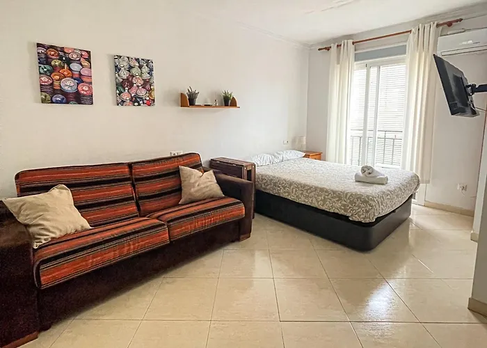 Apartamento Couples Nest In Malaga!