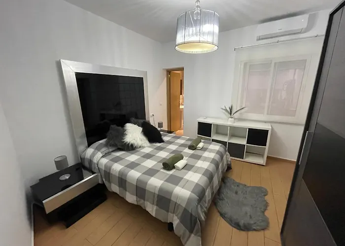 Apartamento CASITA ANDALUZA CENTRO con PARKING sujeto a disponibilidad Málaga