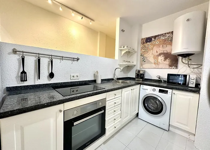 Urbe10 Ferrandiz 2 Bedrooms Apartment Málaga