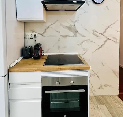 New Elegant Apartment In The Heart Of Málaga