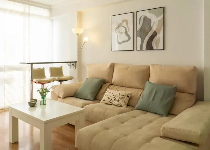 Apartamento Elegant Malaga Retreat