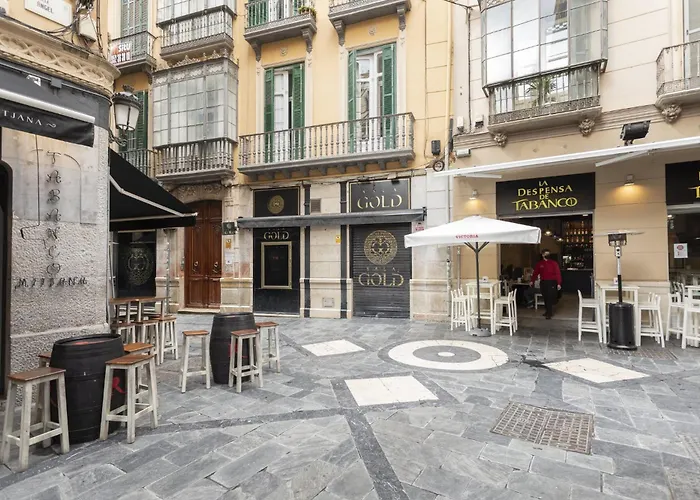 Apartamentos Tribuna Málaga