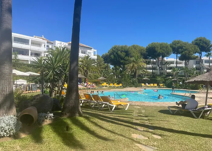 Precioso estudio en zona residencial Miraflores Málaga