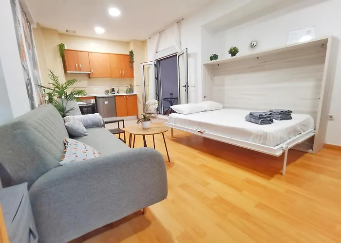 El eStudio Central Málaga