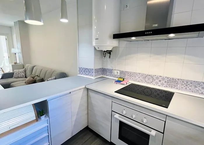 Apartamento A 5 minutos de la Playa con terraza en Málaga