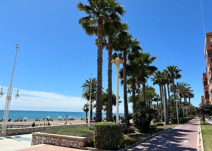 Lucia Guest House Beach - Apartamento Family, Friends & Fun Pet Friendly Málaga