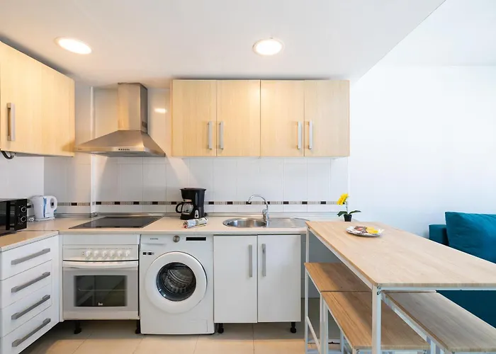 Apartamento H2M Duplex Sancti Espiritu Sunny Terrace Málaga