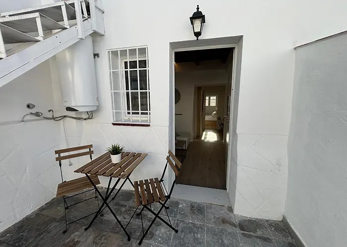 Apartamento Pueblo marino, oasis junto al mar de la araña, by Sol Maestranza Málaga