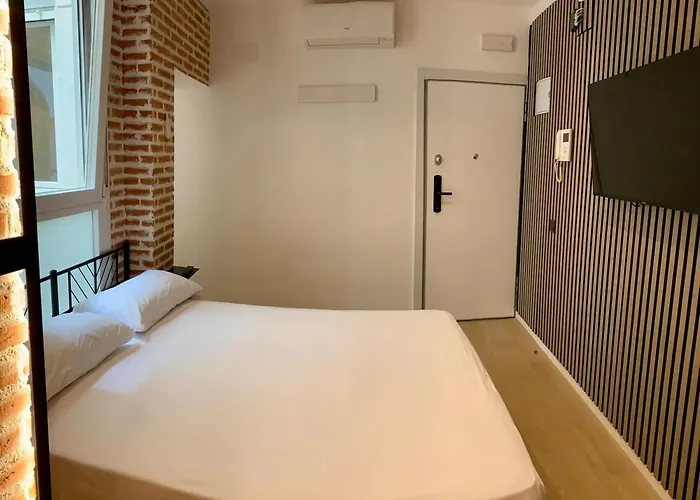 Ecopausa Beatas Studios Málaga