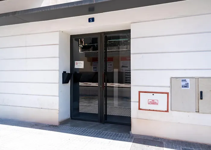 Apartment with pool-2Bedrooms 2Bathrooms-Málaga