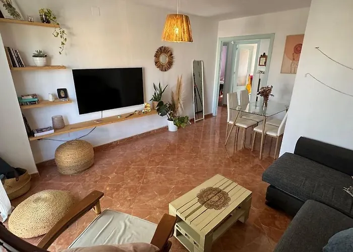 Central Apartment With Style And Comfort For 4 Málaga