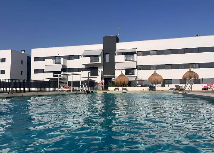 APARTAMENTO en VALLE-NIZA, ALMAYATE, BENAJARAFE, TORRE DEL MAR a 50 METROS de LA PLAYA Málaga