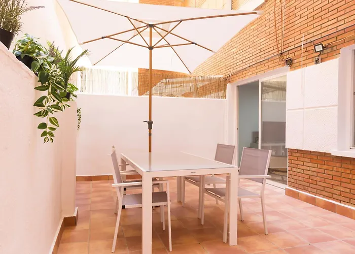 Charming Apartment Malagas Moon