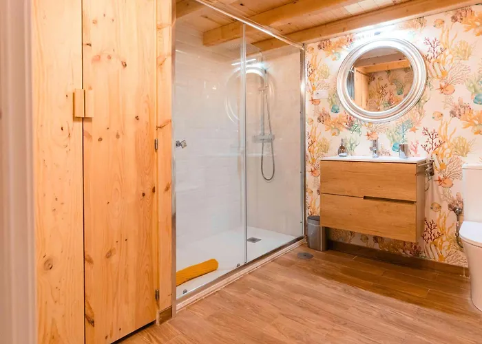 Apartamento LETSMALAGA - Duplex en el centro con jacuzzi