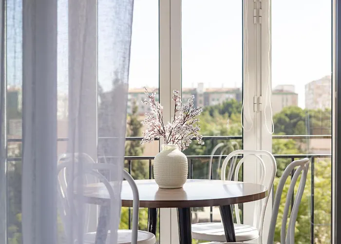 Mar de la Abadía Rooms Shared Apartment Málaga