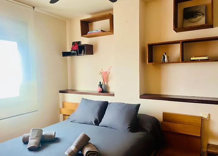 Apartamento Ideal con Vistas y Parking Málaga