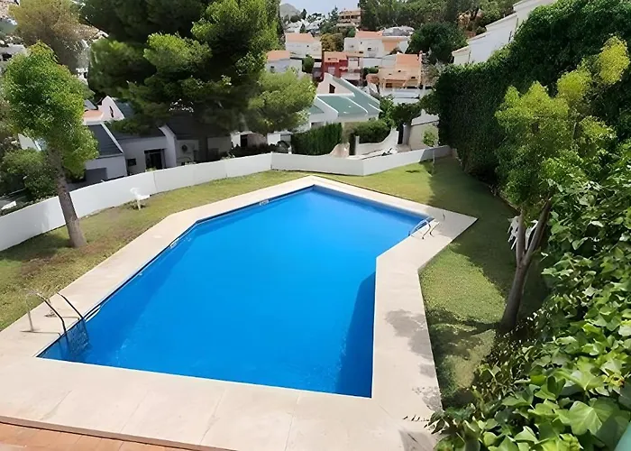 Parking, City & Pool- Costa Paradise Suites- Málaga